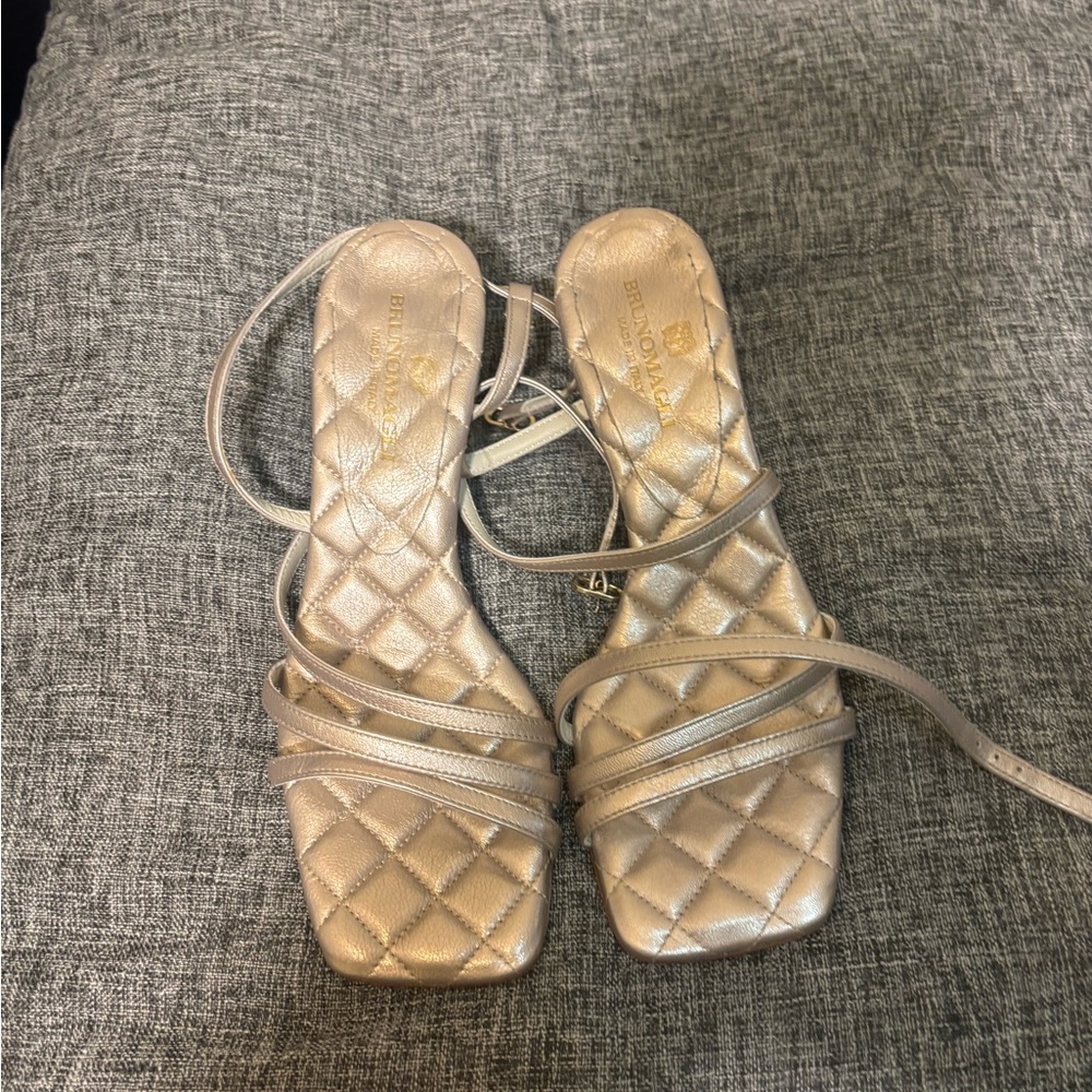 Bruno Marlo Gold SandraHeels with Strappy Design and Quilted Pattern